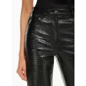Wilfred (Aritzia) Women's Black Rebel Vegan Leather Snake-Embossed Pant Size 6